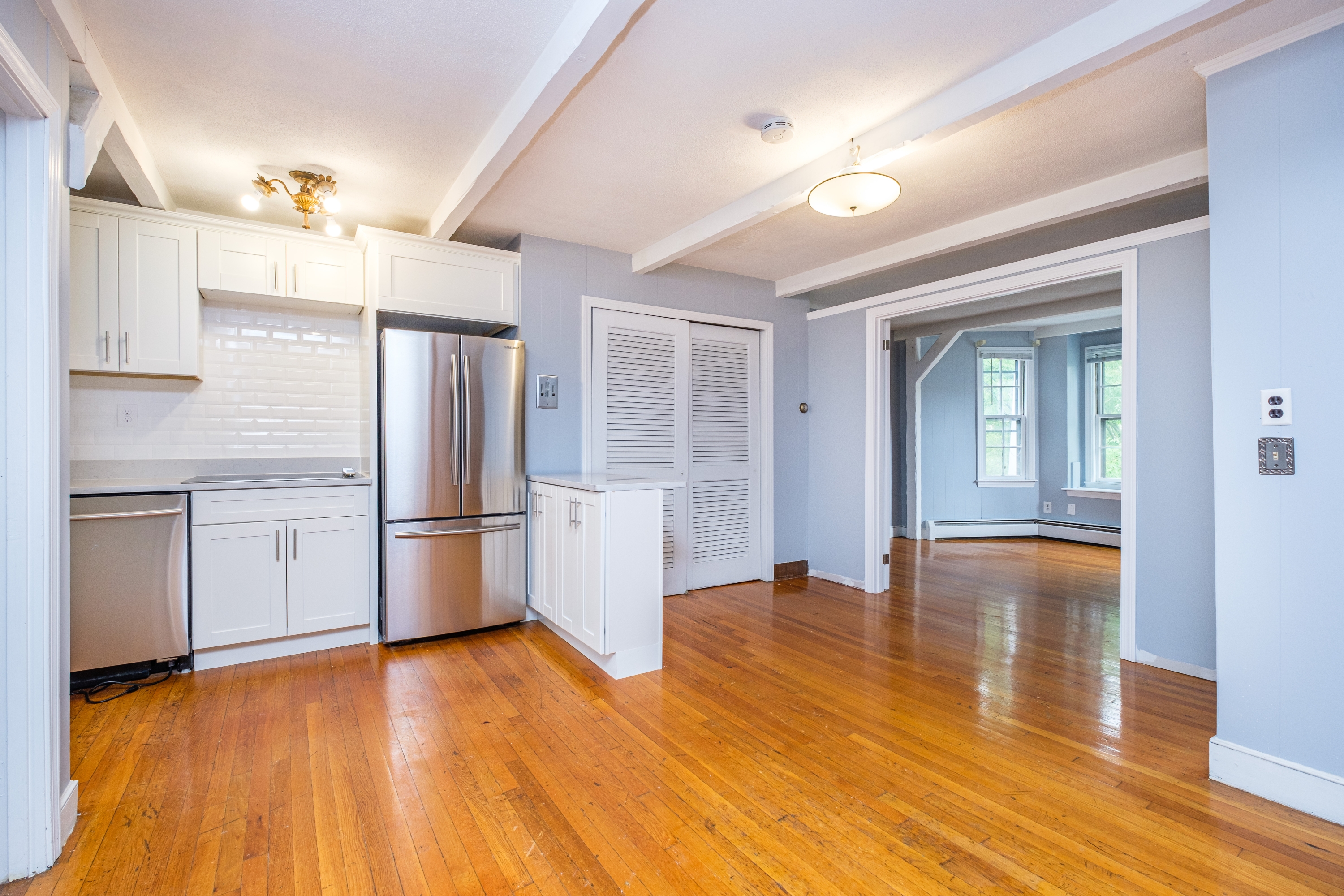 4 Wigglesworth St Unit 3